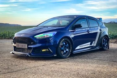 Buy BBK Brake Kit Compatible With Ford Focus ST250 MK3 18inch wheel 355*32mm rotor online manufacture