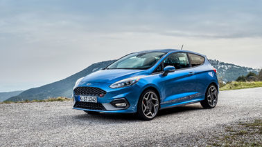 Buy Four Piston BBK For Ford Fiesta ST ST180 Big Brake Kit With Drilled / Slotted / Drilled And Slotted Discs online manufacture