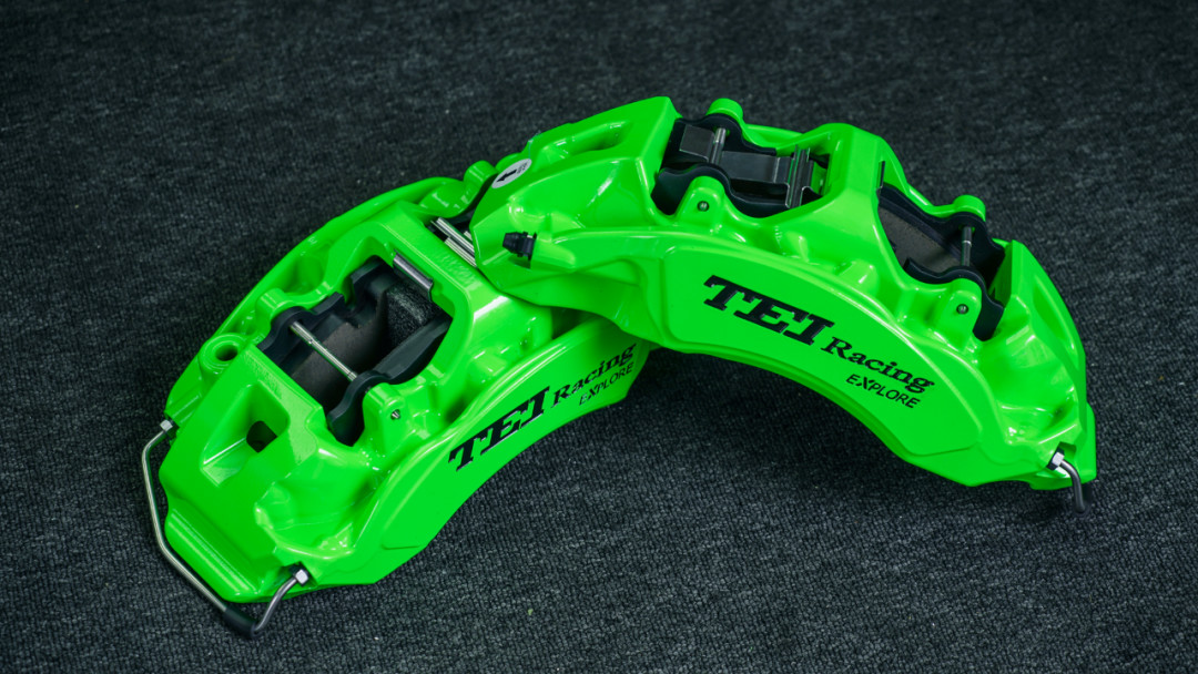 Integrated Electronic Parking Brake For Rear Wheel 4 Piston Caliper For BMW 5 Series 530