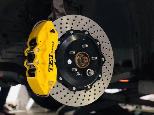 Big Brake Kit P60S 6pistonWith 355*32mm Rotor For Infiniti F35  Front  P40S-R With 345*28mm Rotor For Rear